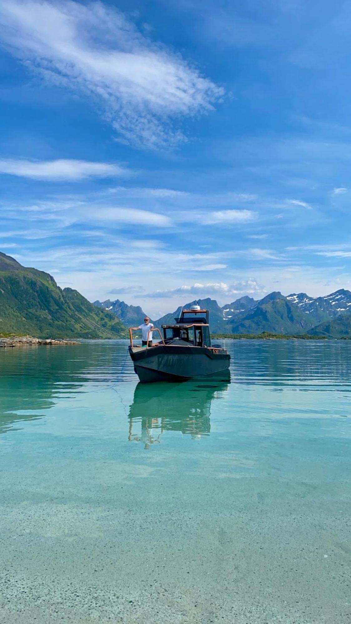 Lofoten Glampingdome * Myrland