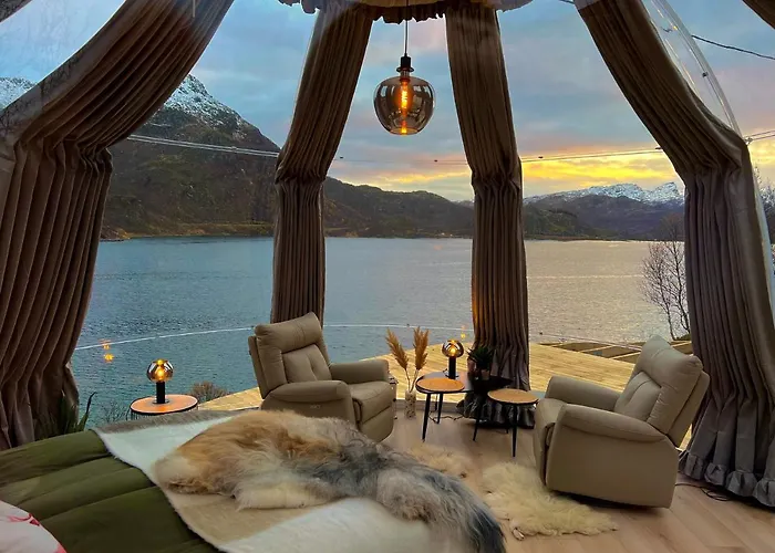 Lofoten Glampingdome