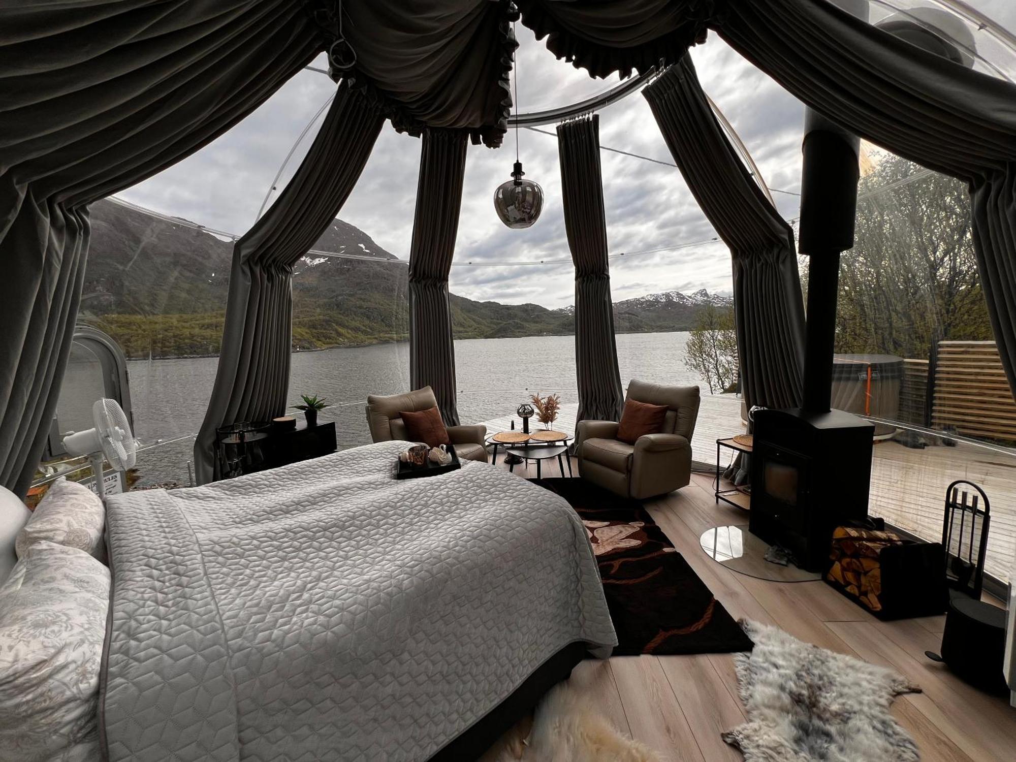 Lofoten Glampingdome Campo de lujo